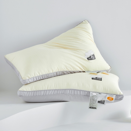 91家纺网 家纺一手货源 找家纺 2023新款 柔软舒睡云柔羽丝绒枕芯 酒店羽丝枕头3色 48*74cm