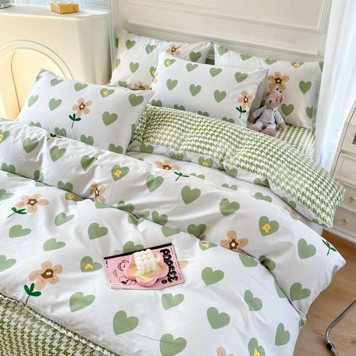 91家纺网 家纺一手货源 找家纺 星巴k家纺2023新款全棉花卉印花简约卡通款多规格四件套 阿芙佳朵绿