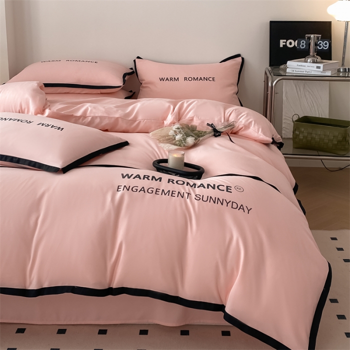 91家纺网 家纺一手货源 找家纺 眠帛家居2023新款A类气质极简水洗棉四件套 奶油粉