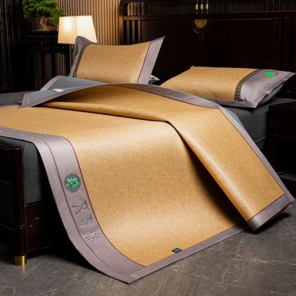 91家纺网 家纺一手货源 找家纺 （总）简一家纺  2024新款艾草冰藤席艾草凉席 配皮革手提包装