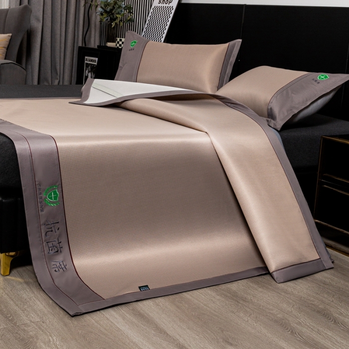 91家纺网 家纺一手货源 找家纺 简一2024新款小千鸟格系列抗菌凉席床单款 小千鸟格-咖啡