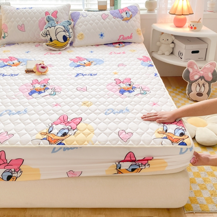 91家纺网 家纺一手货源 找家纺 （总）鑫钰 2023新款迪士尼印花夹棉床笠