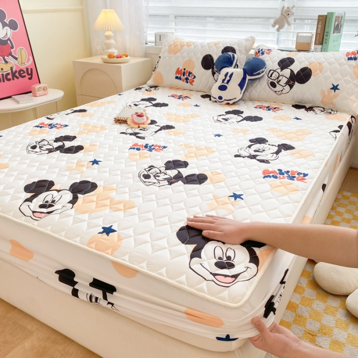 91家纺网 家纺一手货源 找家纺 鑫钰 2023新款迪士尼印花夹棉床笠 开心米奇