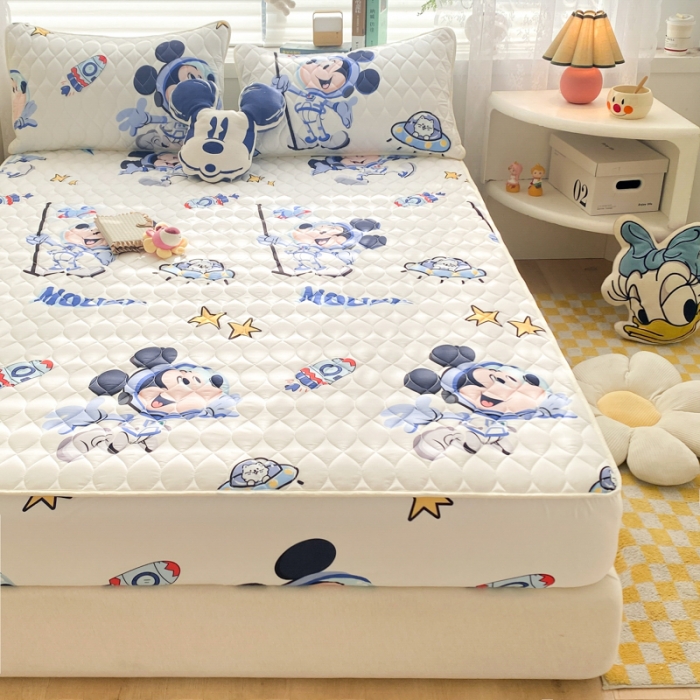 91家纺网 家纺一手货源 找家纺 鑫钰 2023新款迪士尼印花夹棉床笠 太空米奇
