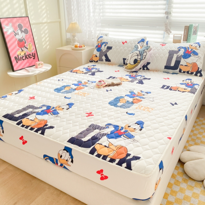 91家纺网 家纺一手货源 找家纺 鑫钰 2023新款迪士尼印花夹棉床笠 幸运鸭