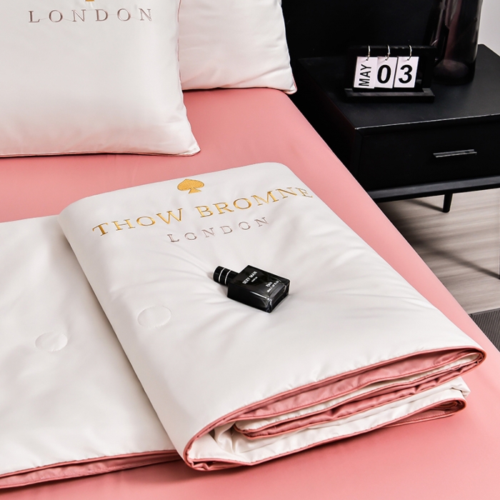 91家纺网 家纺一手货源 找家纺 （总）斯尔顿 2025新款刺绣夏凉被四件套-穆尔系列