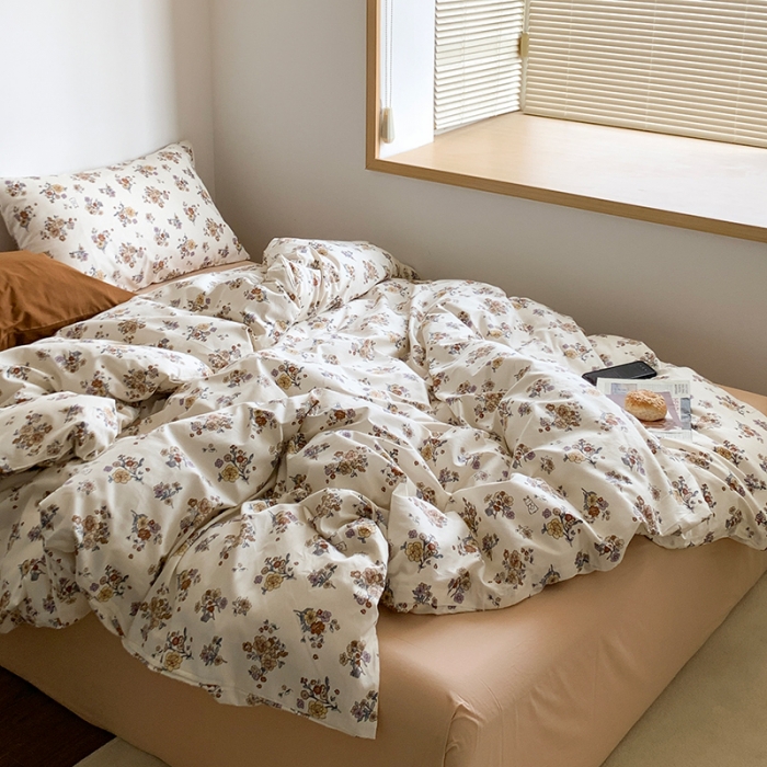 91家纺网 家纺一手货源 找家纺 六巷胡同 2023新款ins韩国博主风小碎花混搭四件套 藤上蔷薇