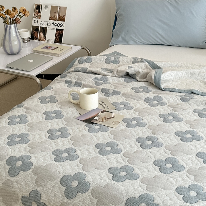 91家纺网 家纺一手货源 找家纺 吾秀  2023 A类色织全棉针织提花盖毯 梵克-蓝