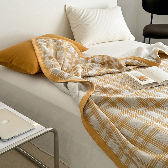 91家纺网 家纺一手货源 找家纺 吾秀  2023 A类色织全棉针织提花盖毯 方格-黄