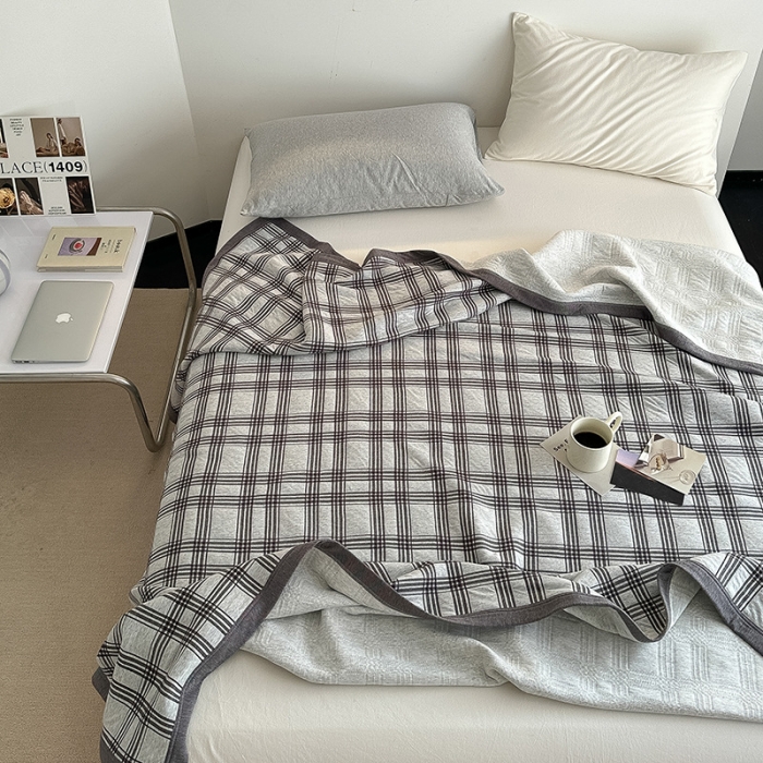 91家纺网 家纺一手货源 找家纺 吾秀  2023 A类色织全棉针织提花盖毯 方格-深灰