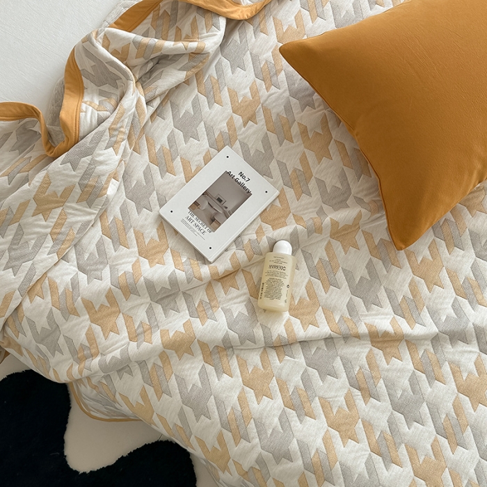 91家纺网 家纺一手货源 找家纺 吾秀  2023 A类色织全棉针织提花盖毯 洛克-黄