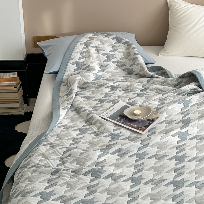 91家纺网 家纺一手货源 找家纺 吾秀  2023 A类色织全棉针织提花盖毯 洛克-蓝