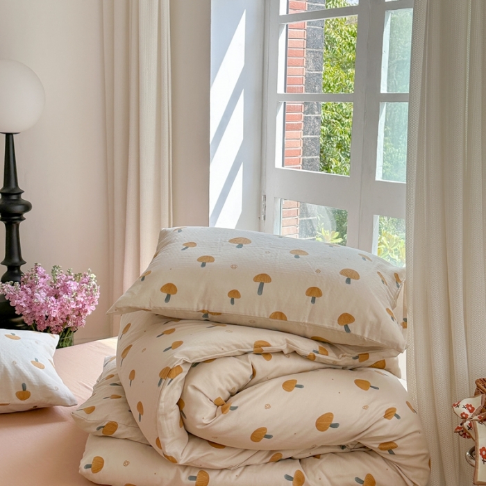 91家纺网 家纺一手货源 找家纺 时年 2023新款全棉母婴级有氧双层纱夏被四件套 小米蘑