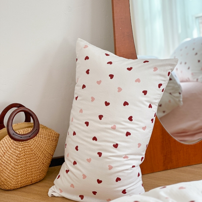 91家纺网 家纺一手货源 找家纺 时年 2023新款全棉母婴级有氧双层纱夏被四件套 小红心