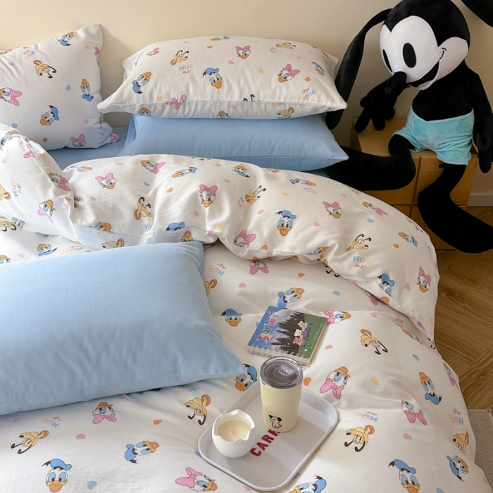 91家纺网 家纺一手货源 找家纺 时年 2023新款全棉母婴级有氧双层纱夏被四件套 唐老鸭家族