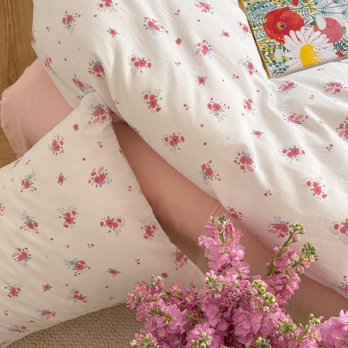 91家纺网 家纺一手货源 找家纺 时年 2023新款全棉母婴级有氧双层纱夏被四件套 陌上花开-粉