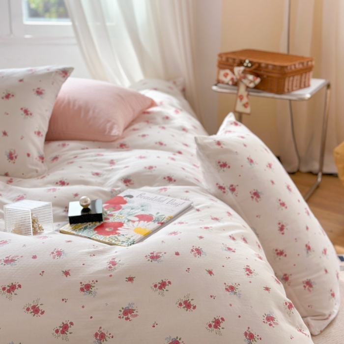 91家纺网 家纺一手货源 找家纺 时年 2023新款全棉母婴级有氧双层纱夏被四件套 陌上花开-粉
