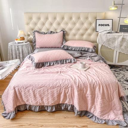 91家纺网 家纺一手货源 找家纺 (总）仟网汇 2023新款菱形格提花泡泡纱夏被四件套