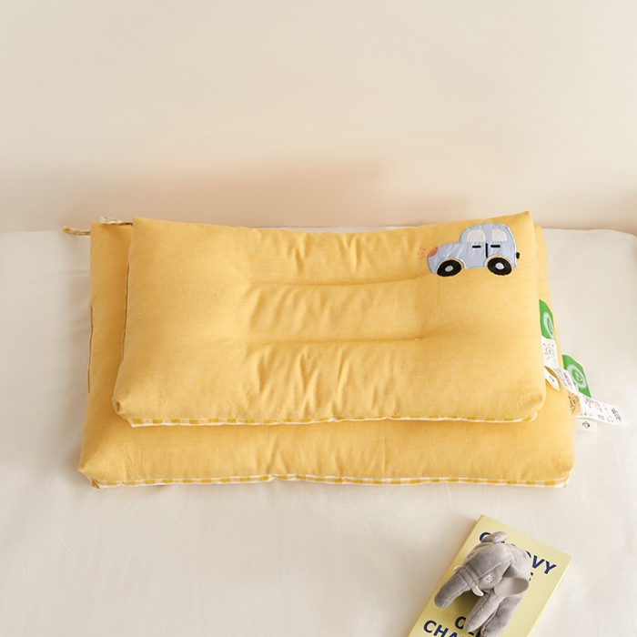 91家纺网 家纺一手货源 找家纺 荷马之梦 2023新款全棉32s水洗棉绣花儿童枕芯宝宝枕头 小汽车30*50cm