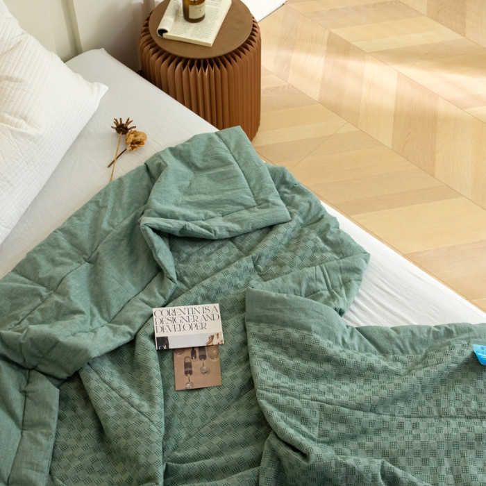 91家纺网 家纺一手货源 找家纺 安莱 2023全棉色织提花海石能量纤维夏被 提花棋盘绿