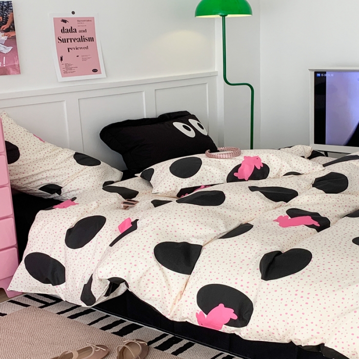 91家纺网 家纺一手货源 找家纺 昔可  2023新款40支13372全棉四件套-甜酷少女y2k 波点兔黑床单