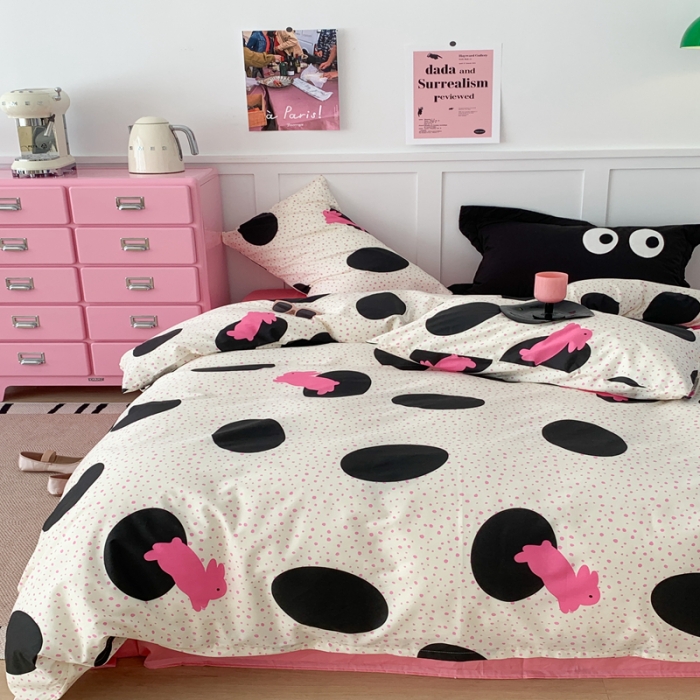 91家纺网 家纺一手货源 找家纺 昔可2023新款40支13372全棉四件套甜酷少女y2k波点兔玫红床单