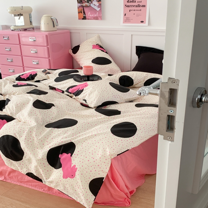 91家纺网 家纺一手货源 找家纺 昔可2023新款40支13372全棉四件套甜酷少女y2k波点兔玫红床单