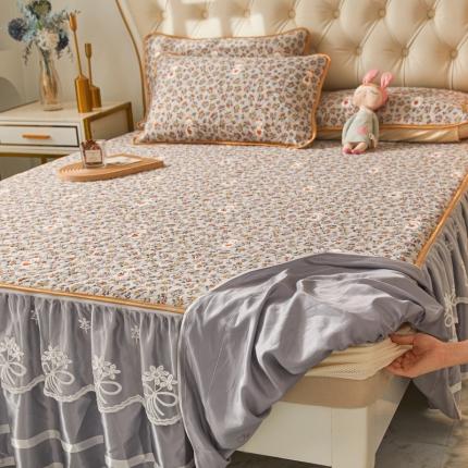 91家纺网 家纺一手货源 找家纺 恋尚 2024新款欧式可脱卸带床笠式床裙0.5乳胶三件套 爱丽丝