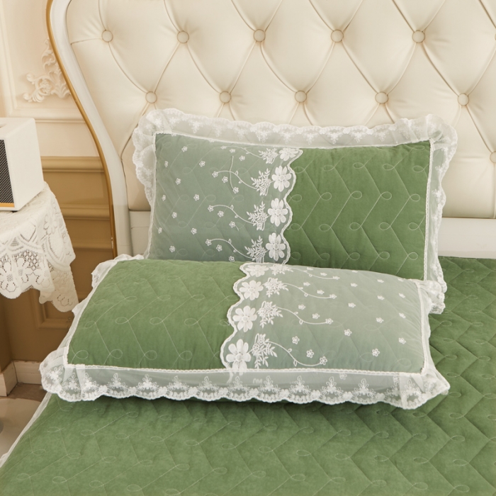 91家纺网 家纺一手货源 找家纺 恋尚 2023新款蜜桃棉夹棉床裙款四件套 花婷-艾绿