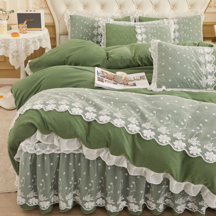 91家纺网 家纺一手货源 找家纺 恋尚 2023新款蜜桃棉夹棉床裙款四件套 花婷-艾绿