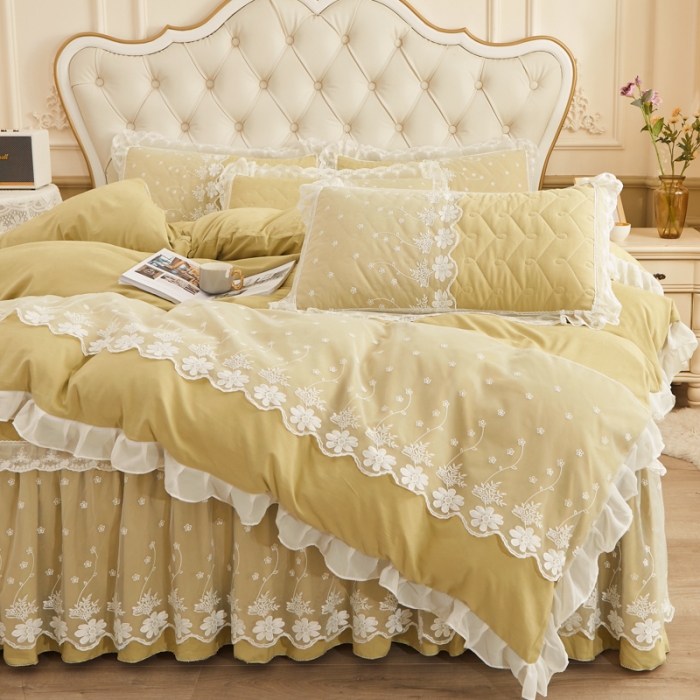 91家纺网 家纺一手货源 找家纺 恋尚 2023新款蜜桃棉夹棉床裙款四件套 花婷-橄榄黄