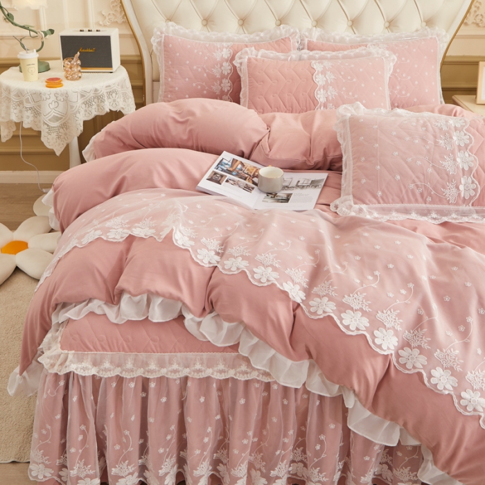 91家纺网 家纺一手货源 找家纺 恋尚 2023新款蜜桃棉夹棉床裙款四件套 花婷-玉色