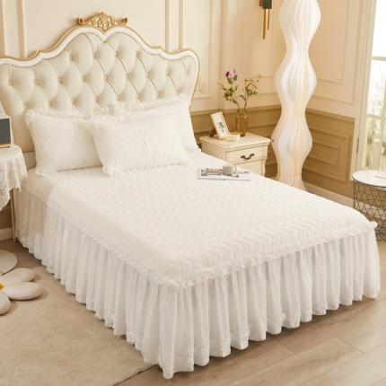 91家纺网 家纺一手货源 找家纺 （总）恋尚 2023新款蜜桃棉夹棉床裙款三件套