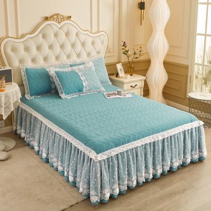 91家纺网 家纺一手货源 找家纺 （总）恋尚 2023新款蜜桃棉夹棉床裙款三件套