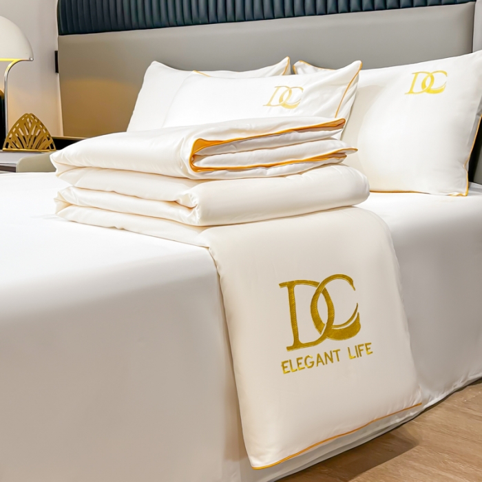 91家纺网 家纺一手货源 找家纺 创优 2025新款水洗真丝滚边夏被四件套 月光白