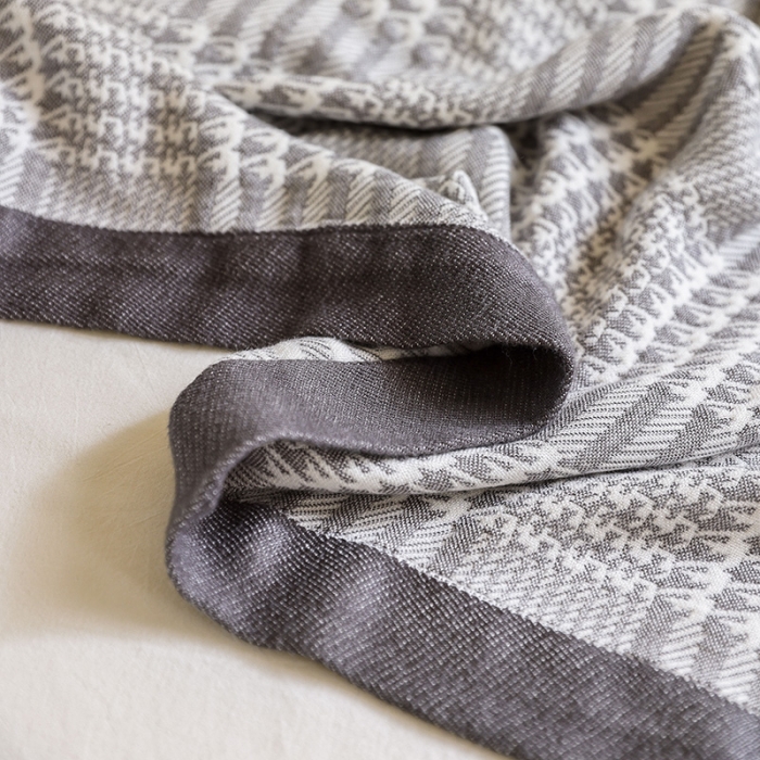 91家纺网 家纺一手货源 找家纺 （总）雯雨家纺 2023新款竹纤维毛巾被