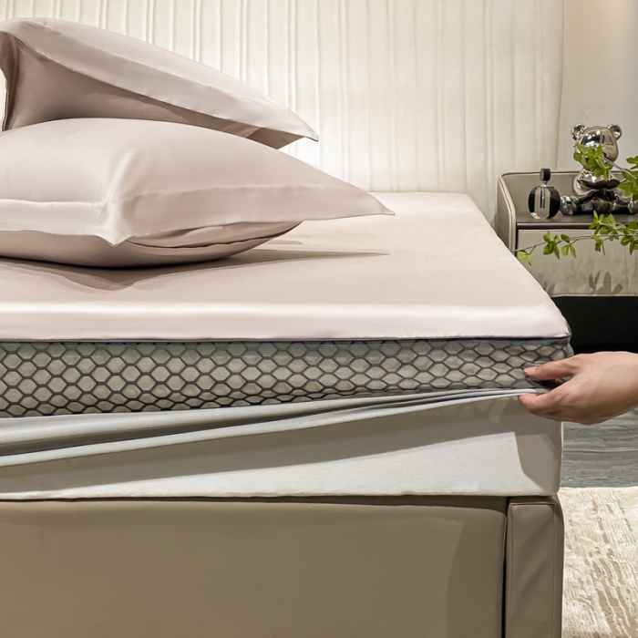 91家纺网 家纺一手货源 找家纺 A类透气50支贡缎高支床笠三件套单件纯棉床罩床垫防滑保护罩 路易斯-粉末白