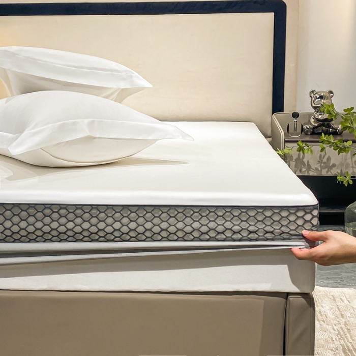 91家纺网 家纺一手货源 找家纺 A类透气50支贡缎高支床笠三件套单件纯棉床罩床垫防滑保护罩 路易斯-雪月白