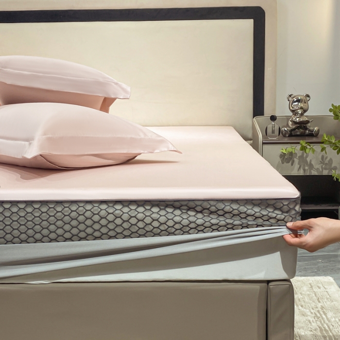 91家纺网 家纺一手货源 找家纺 A类透气50支贡缎高支床笠三件套单件纯棉床罩床垫防滑保护罩 路易斯-玉颜粉