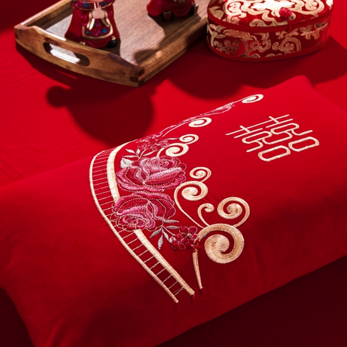 91家纺网 家纺一手货源 找家纺 慕她婚庆四件套大红色大花结婚全棉纯棉刺绣花多件套直播 浪漫婚礼大红