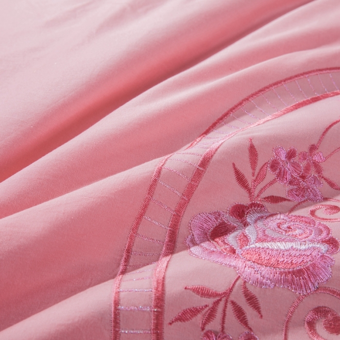 91家纺网 家纺一手货源 找家纺 慕她婚庆四件套大红色大花结婚全棉纯棉刺绣花多件套直播 浪漫婚礼玉