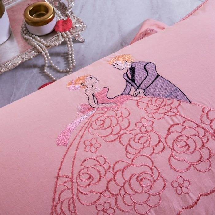 91家纺网 家纺一手货源 找家纺 慕她婚庆四件套大红色大花结婚全棉纯棉刺绣花多件套直播 浪漫婚礼玉