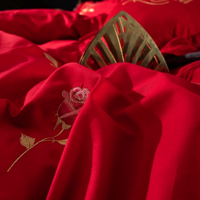 91家纺网 家纺一手货源 找家纺 慕她婚庆四件套大红色大花结婚全棉纯棉刺绣花多件套直播 玫瑰蜜语