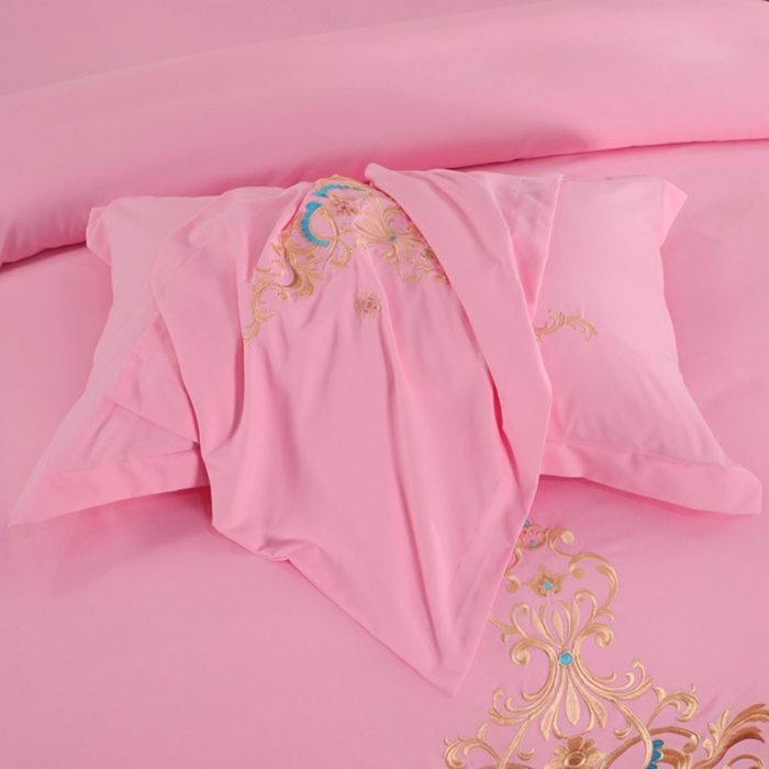 91家纺网 家纺一手货源 找家纺 慕她婚庆四件套大红色结婚加厚磨毛刺绣花多件套直播 盛世庄园浪漫玉