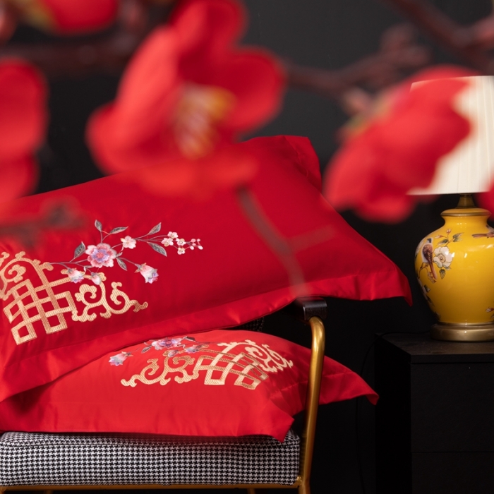 91家纺网 家纺一手货源 找家纺 慕她婚庆四件套大红色结婚全棉纯棉刺绣花多件套直播 暗香大红