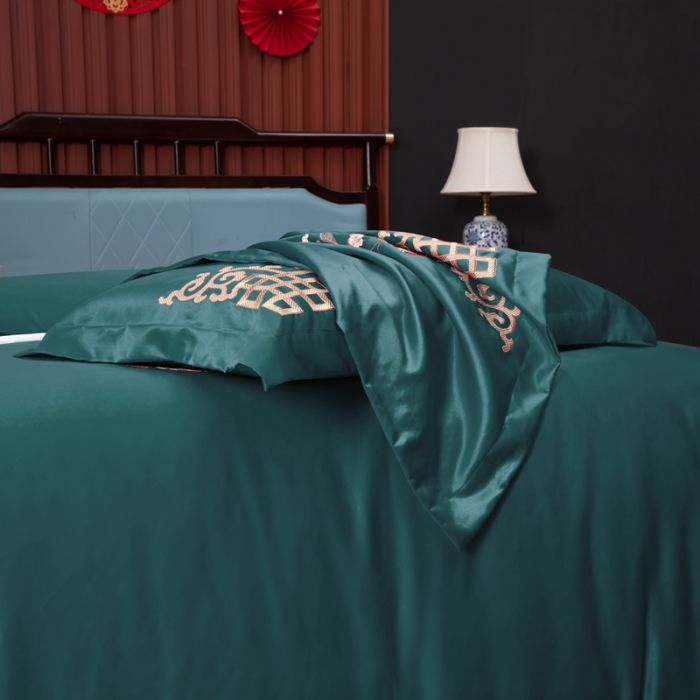 91家纺网 家纺一手货源 找家纺 慕她婚庆四件套大红色结婚全棉纯棉刺绣花多件套直播 暗香孔雀绿