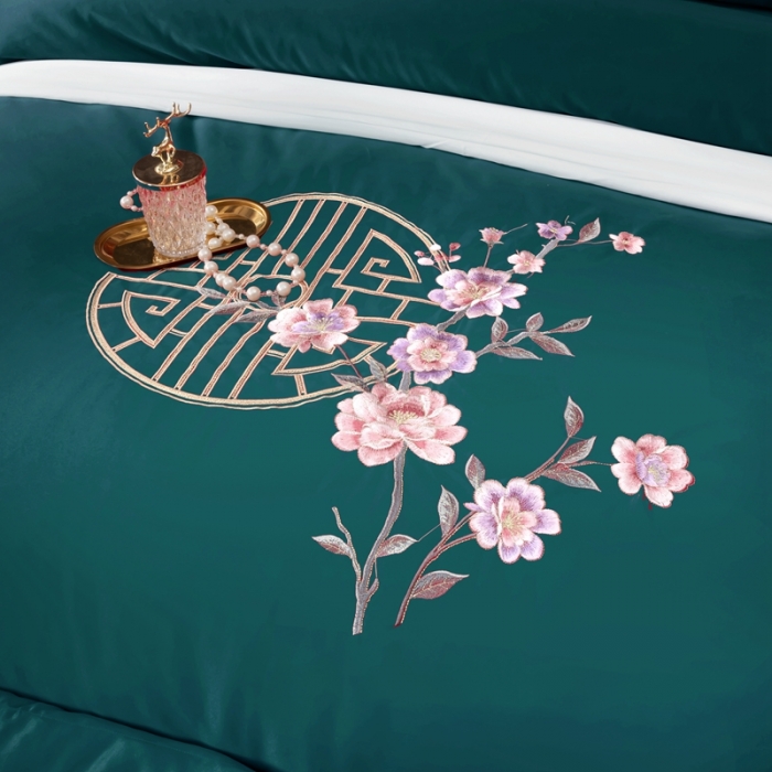 91家纺网 家纺一手货源 找家纺 慕她婚庆四件套大红色结婚全棉纯棉刺绣花多件套直播 暗香孔雀绿