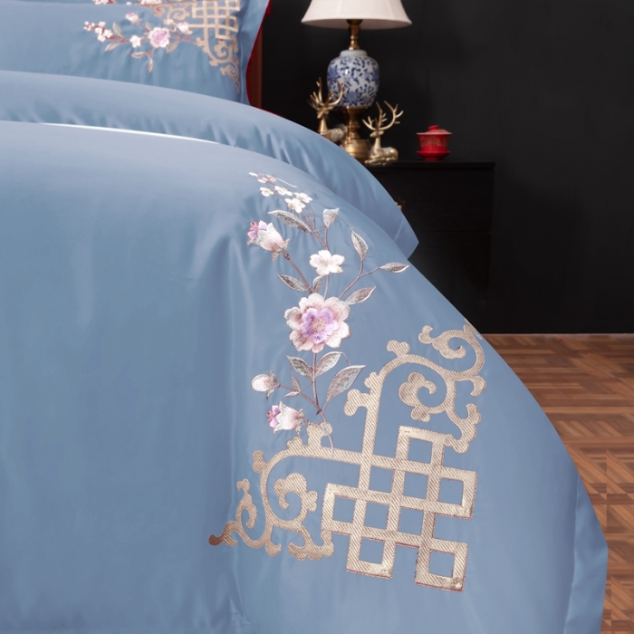 91家纺网 家纺一手货源 找家纺 慕她婚庆四件套大红色结婚全棉纯棉刺绣花多件套直播 暗香蓝灰