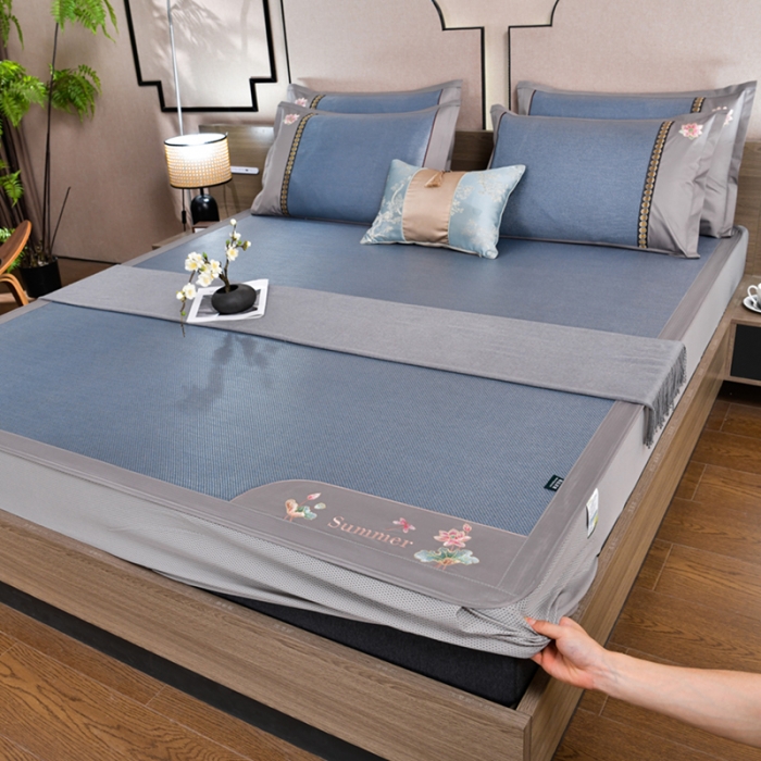 91家纺网 家纺一手货源 找家纺 简一2024新款荷塘月色系列冰藤凉席床笠款 荷塘月色-冰藤海蓝