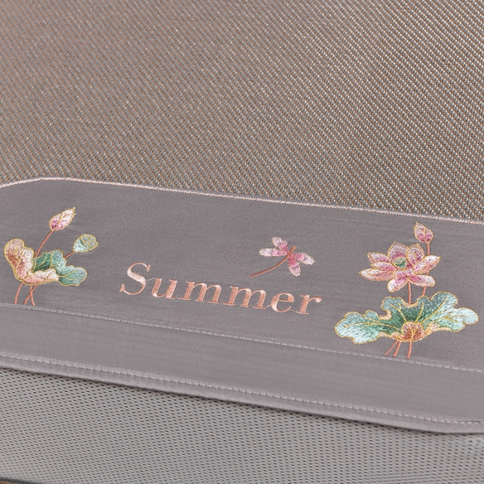 91家纺网 家纺一手货源 找家纺 简一2024新款荷塘月色系列冰藤凉席床笠款 荷塘月色-冰藤卡奇